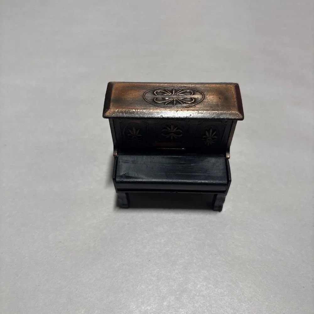 Vintage Bronze Die-Cast Piano Mini Pencil Sharpener #8782 /w Box EUC